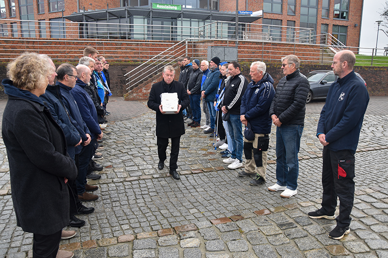 FSV-Spalier zur Ehren von Gerd Köster