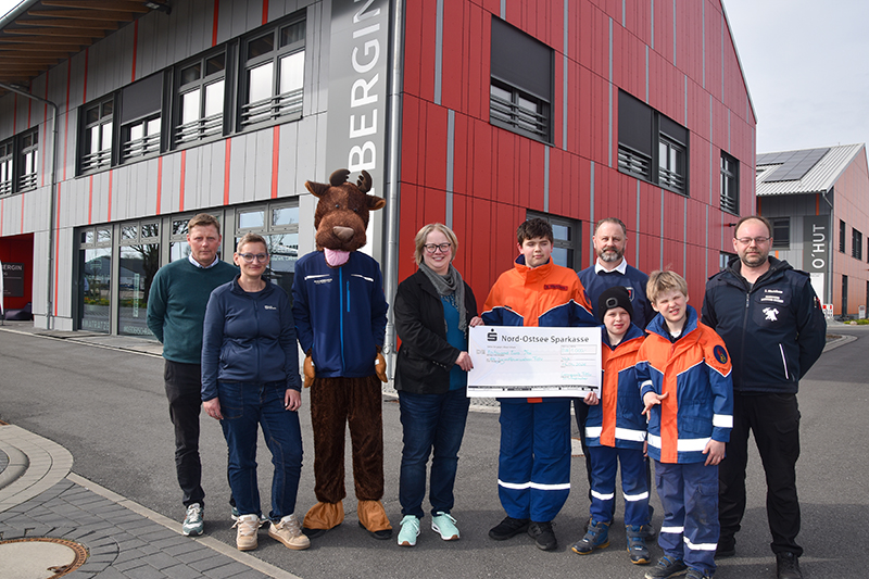 1.000 Euro für die Inseljugendfeuerwehr