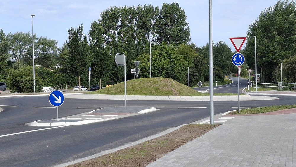 Freie Fahrt auf der L214