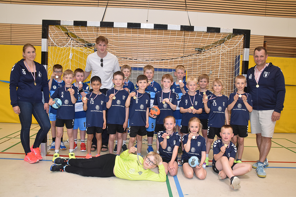 Großer Tag für kleine Handballer