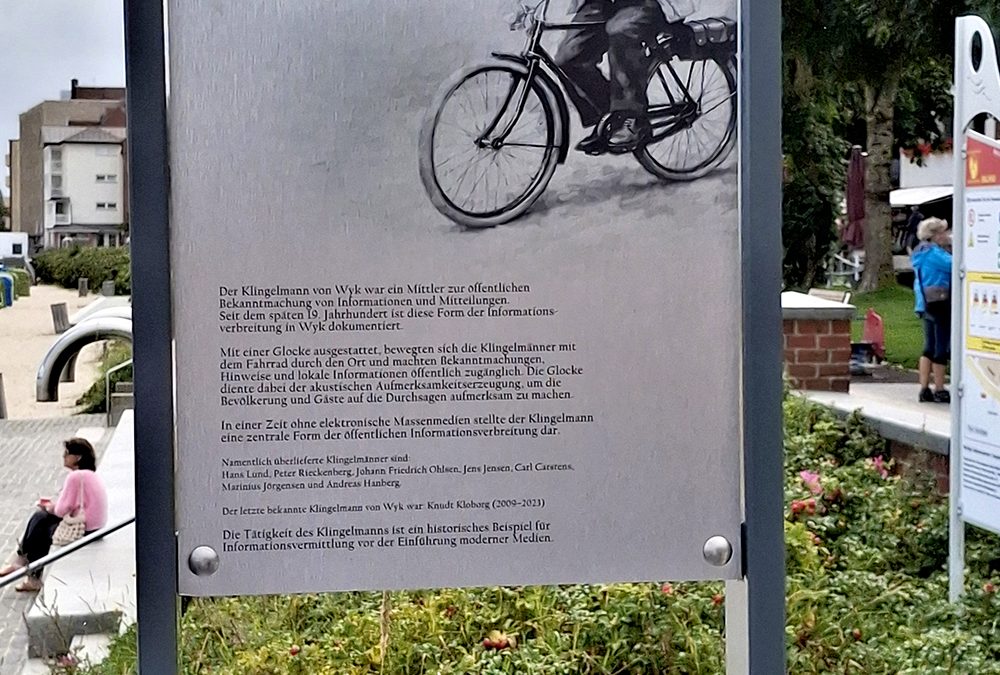 Eine Gedenktafel für die Wyker Klingelmänner